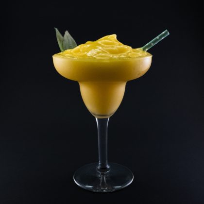 Frozen Pineapple Mango Daiquiri Drink Recipe