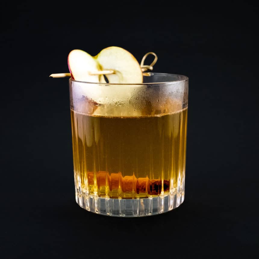 Hot Apple Xanté Cocktail Recipe